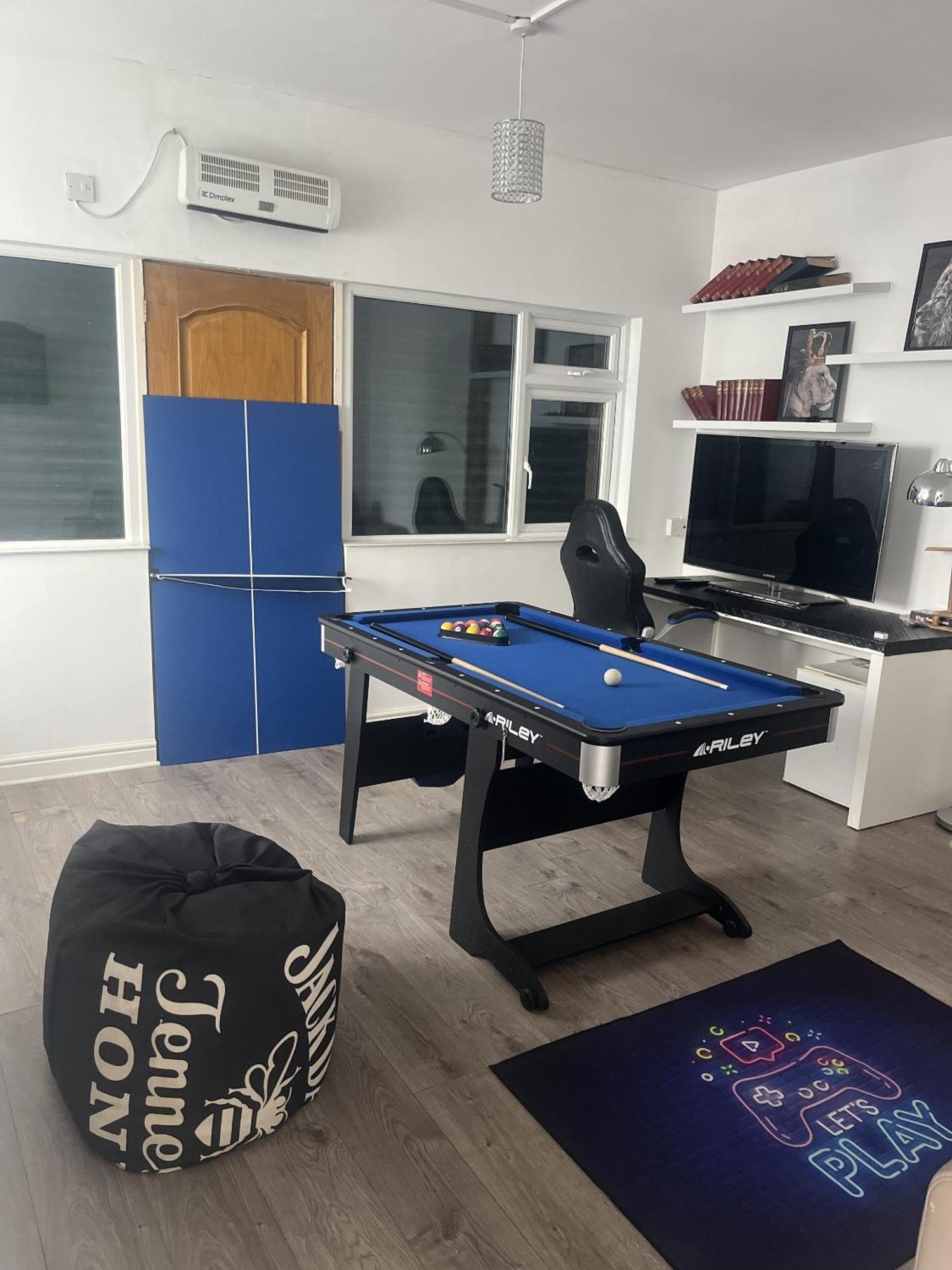 City Reach Retreat Spacious 4Bed House Startford Maryland Great Transport Links Λονδίνο Δωμάτιο φωτογραφία